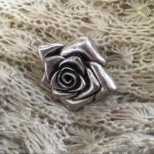 Metal Rose Ring